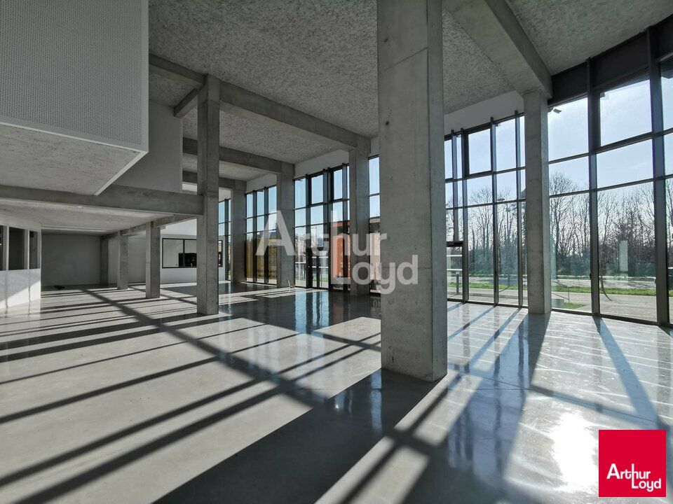 VIA SILVA - LOCAL COMMERCIAL A LOUER - VISIBILITE 