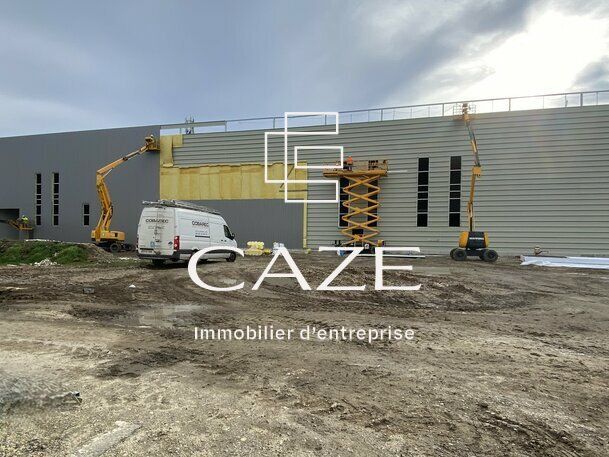 Location local d''activites 2829 m² divisibles à partir de 1168 m²