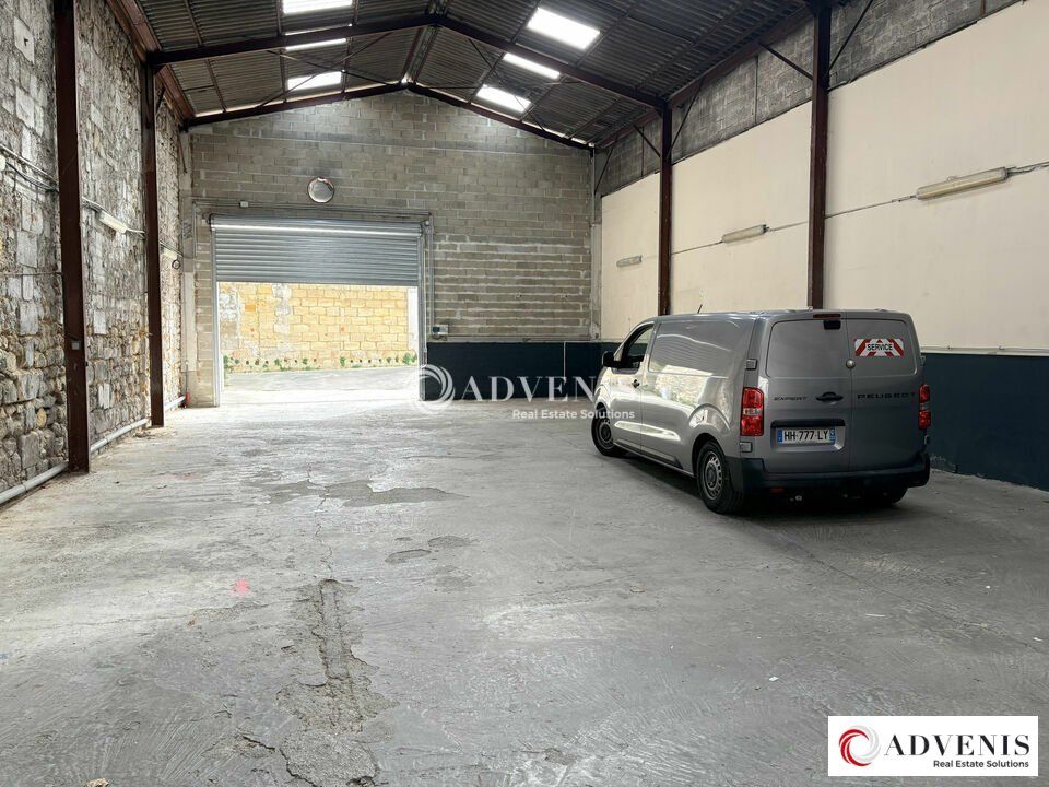 Vente local d''activites 430 m² non divisibles