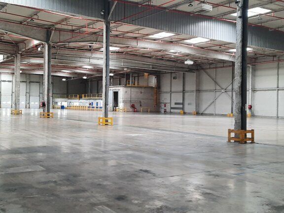 Entrepôt logistique de 7 353 m² - A LOUER