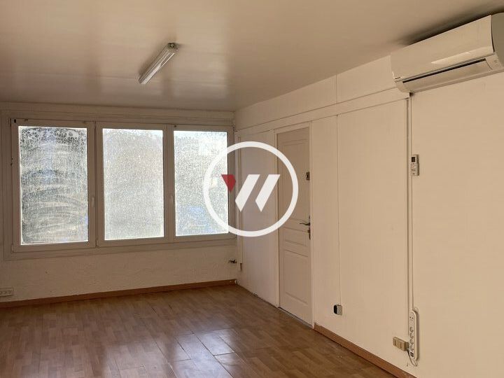 Location bureaux 30 m² non divisibles