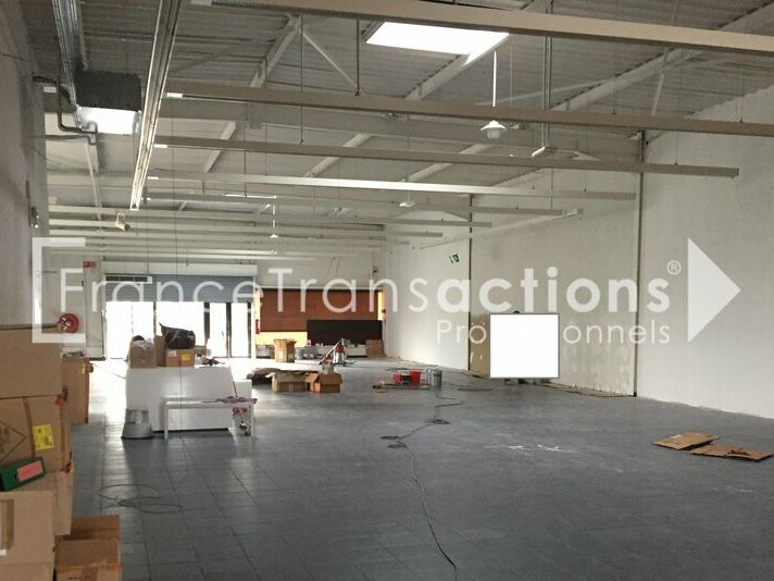 A LOUER LOCAL COMMERCIAL 500 M² PRIME, PORTET SUR GARONNE