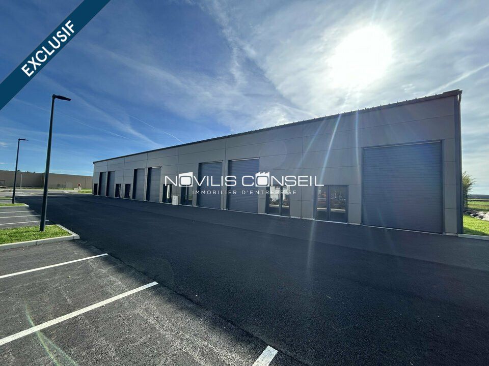 Location local d''activites 104 m² non divisibles