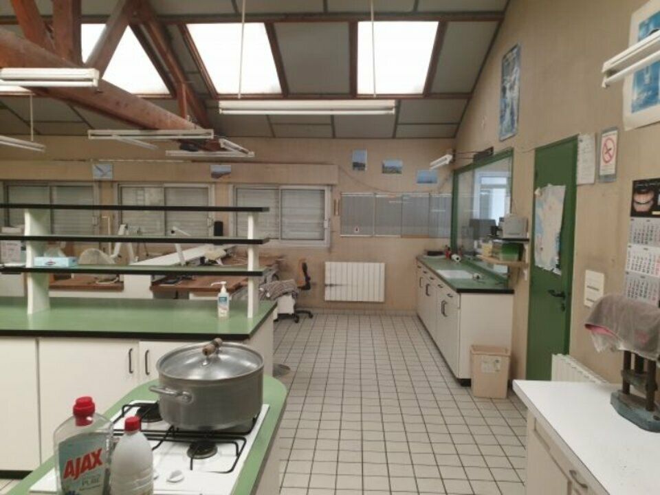 Bâtiment industriel 120 m² à louer ou à vendre à La Ferté-Macé (61)