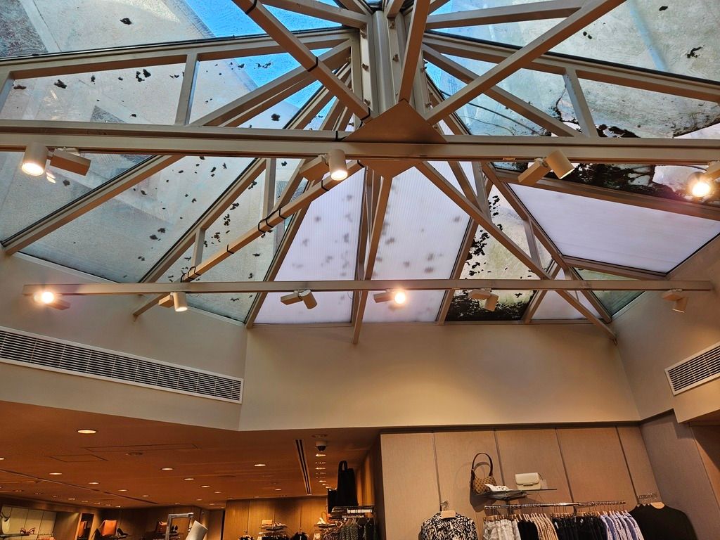 LOCAL COMMERCIAL EMPLACEMENT N°1 A CAHORS