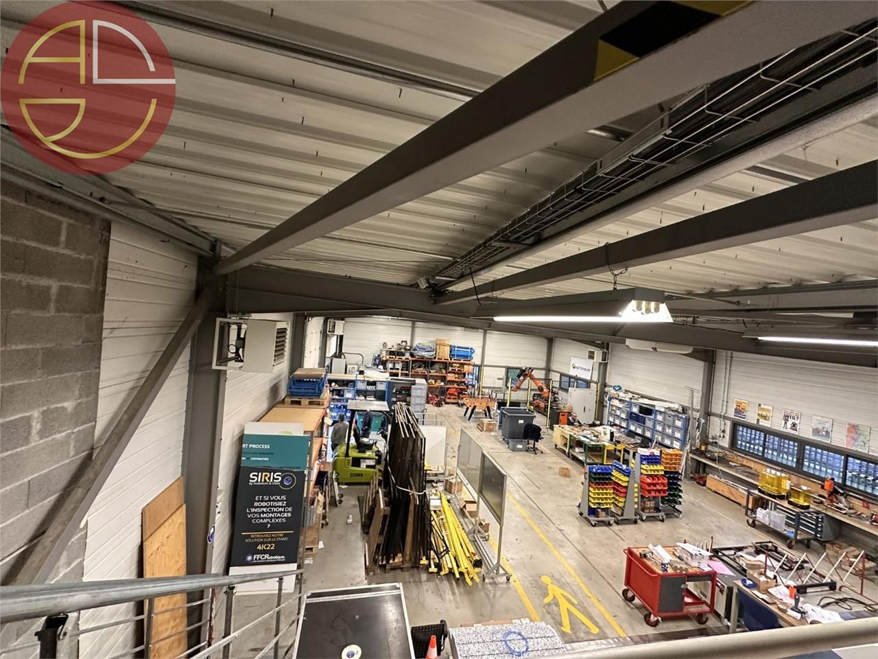 Location local 761 m² à MONTRABE