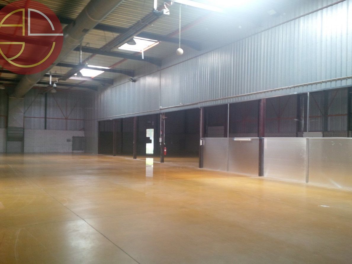 Location local 2900 m² à TOULOUSE