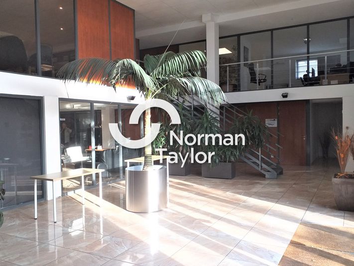 Location bureaux 250 m² divisibles à partir de 30 m²