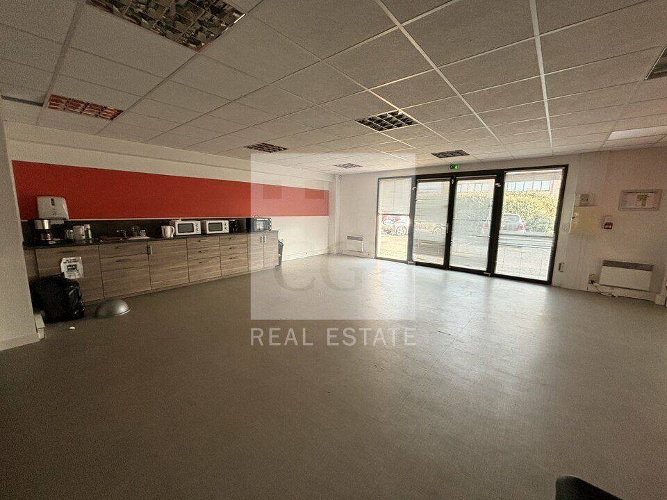 Location bureaux 228 m² non divisibles