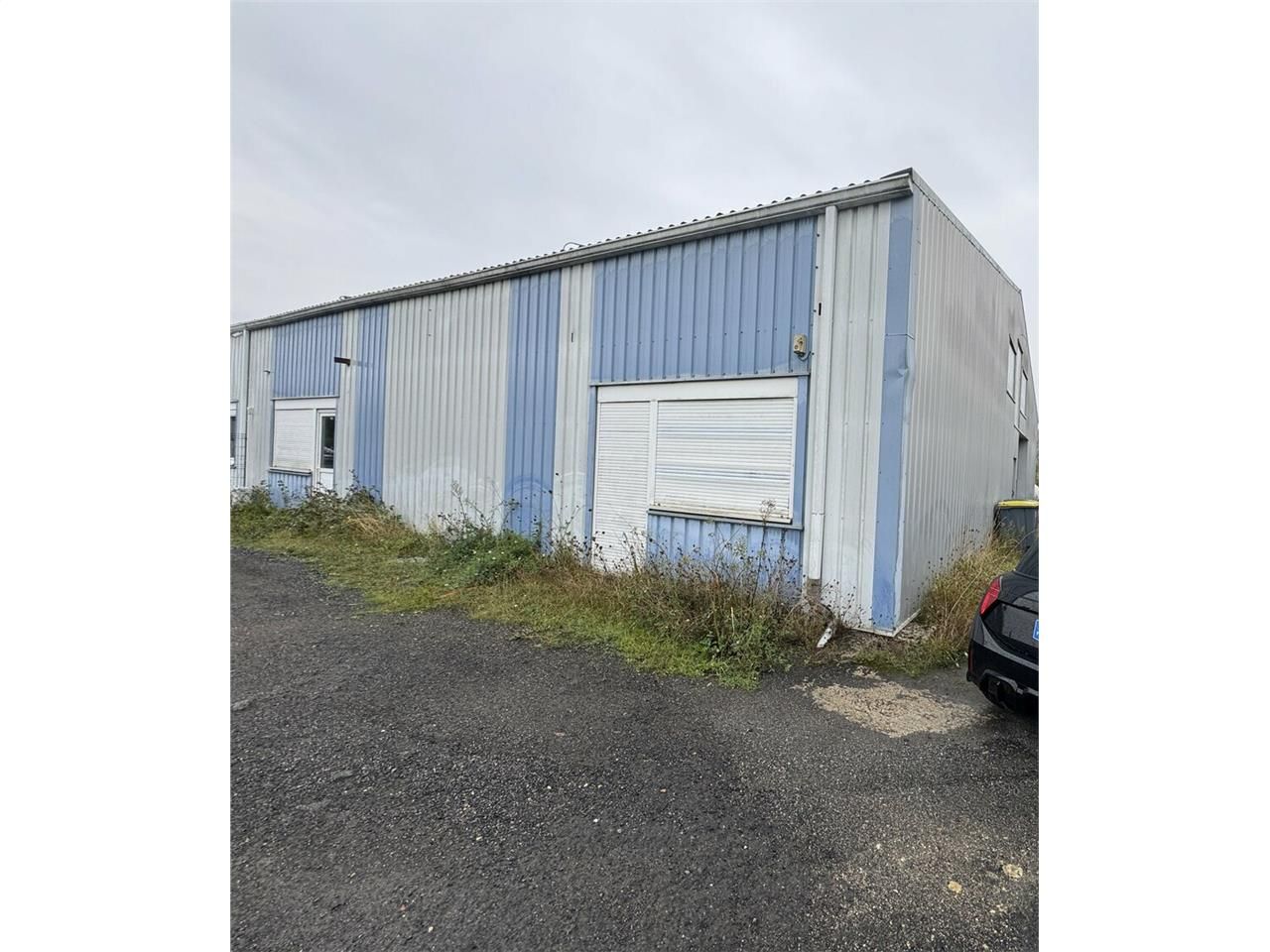 Vente local d''activites 380 m² non divisibles