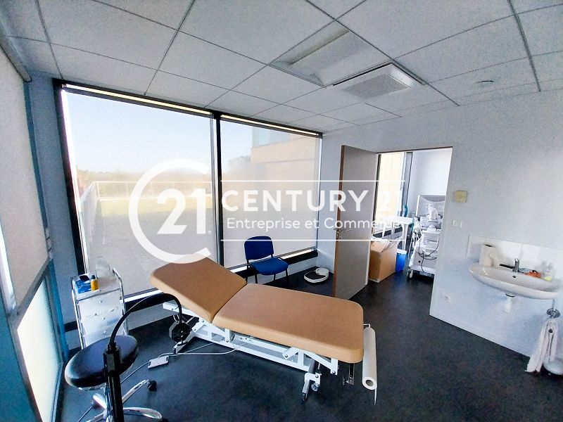 A vendre bureaux 136 m² à ST NAZAIRE