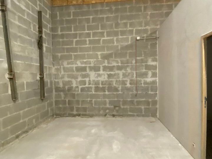 Location activité/entrepôt - 108 m²