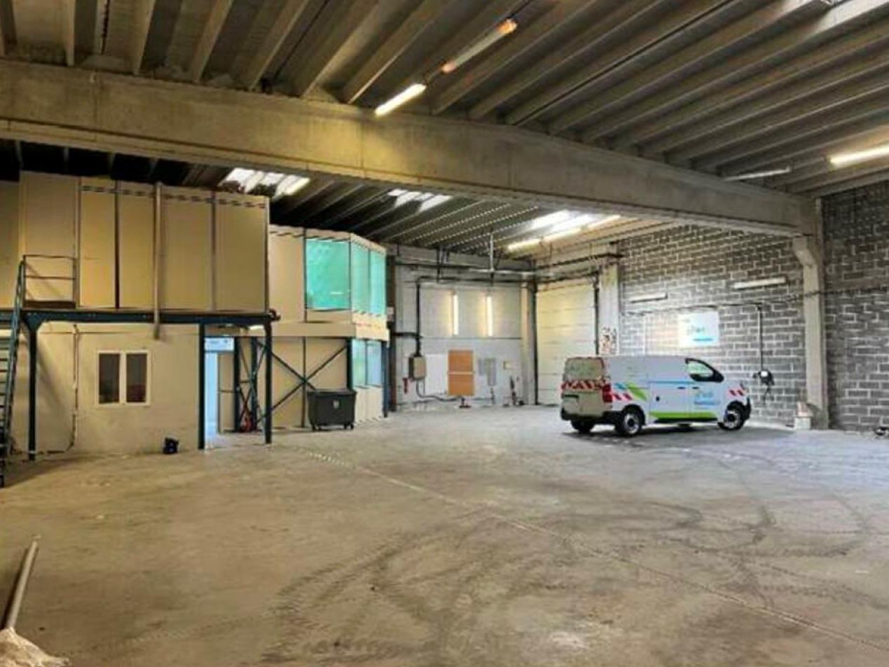 location - local d'activité - fretin