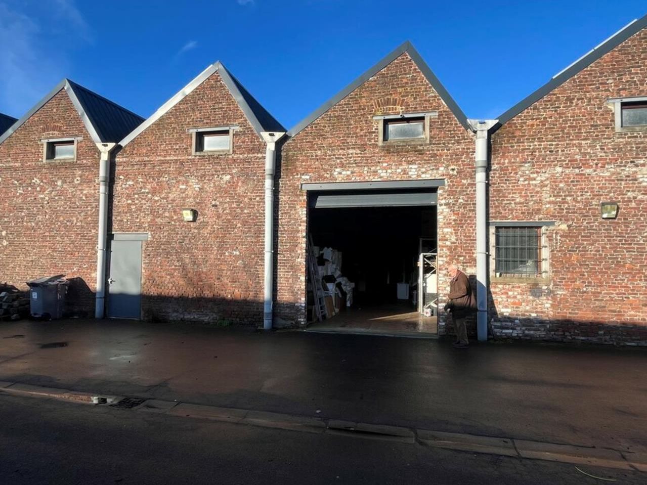 location - entrepot - hellemmes