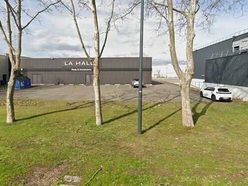 SCHWEIGHOUSE-SUR-MODER - ZONE COMMERCIALE