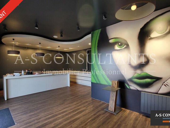 Vente local commercial 44 m² non divisibles