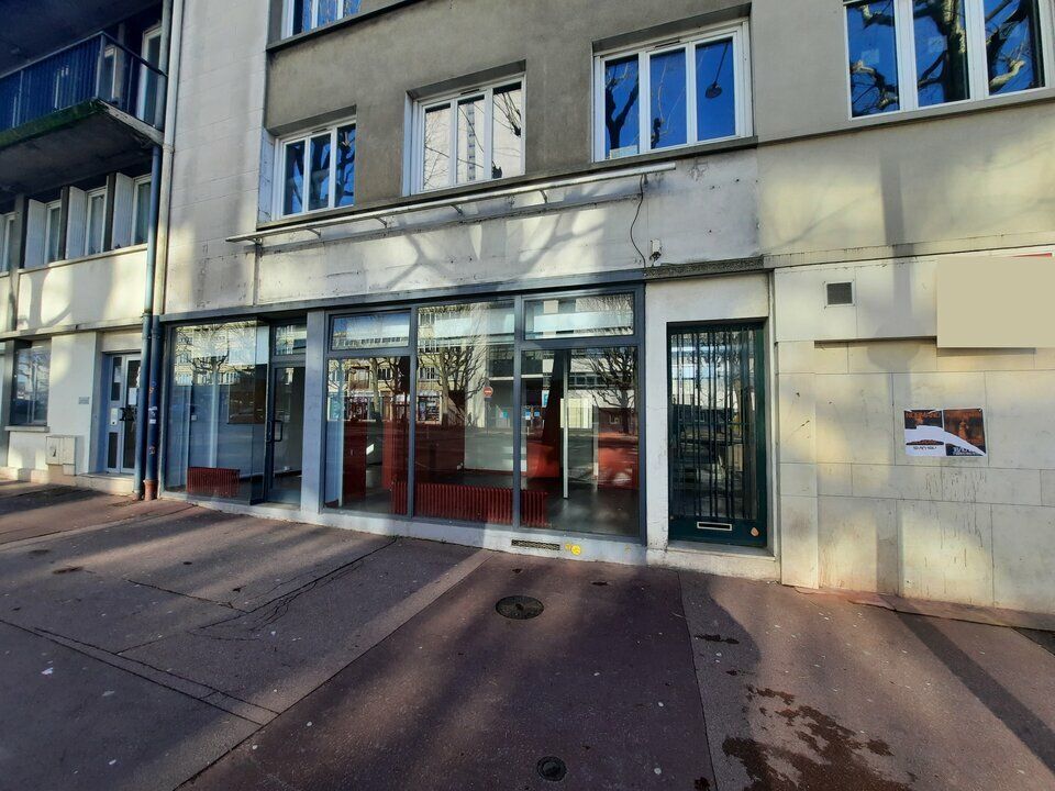 Location bureaux 100 m² non divisibles