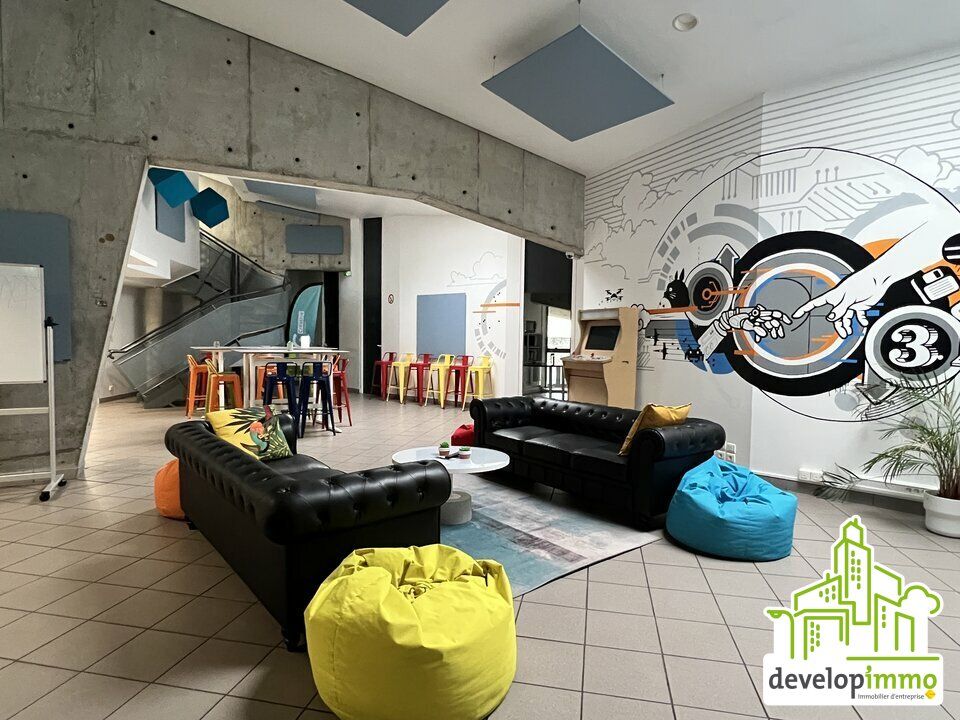 Vente bureaux 761 m² non divisibles