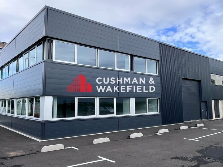 Location bureaux 465 m² divisibles à partir de 152 m²