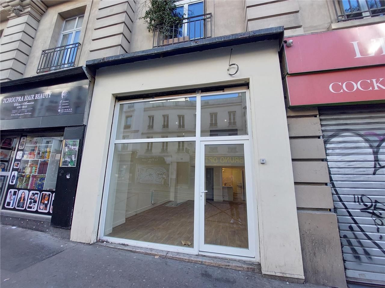 Location boutique 50 m² à Paris