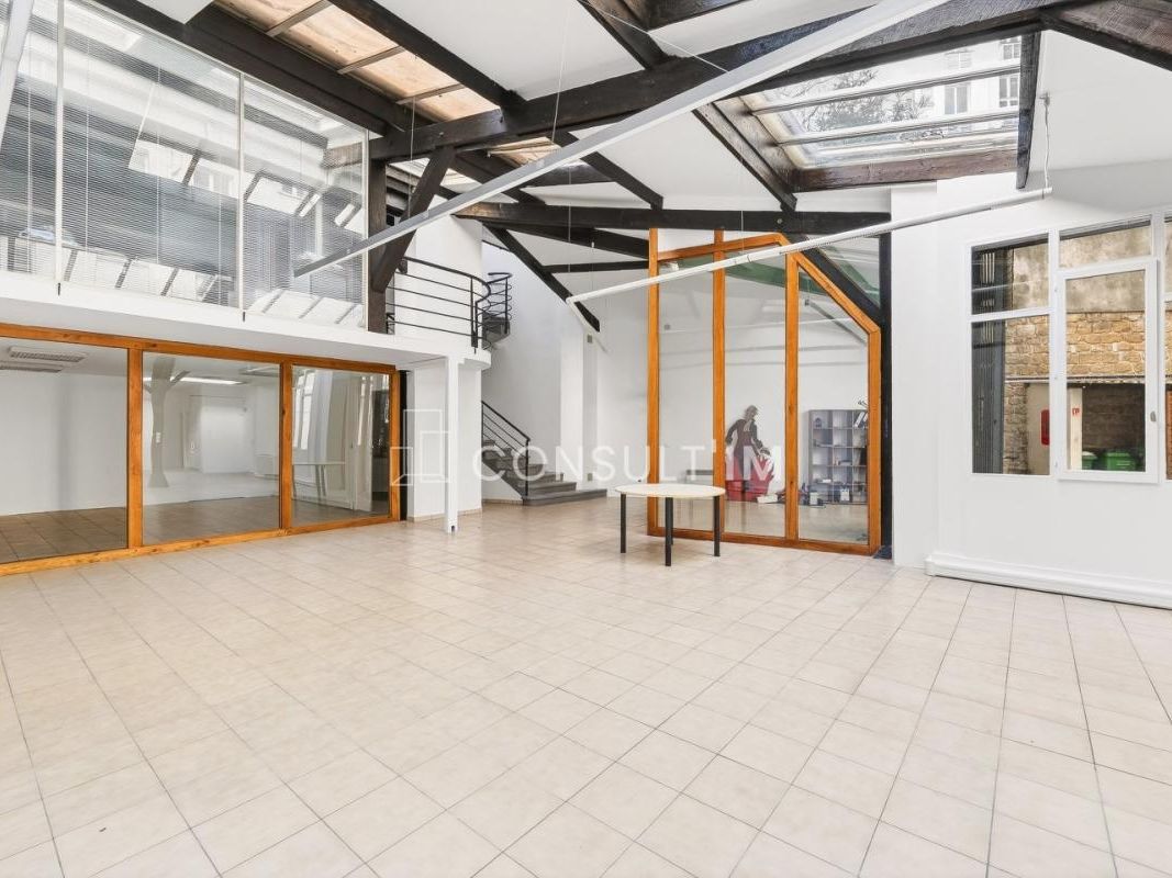 Vente bureaux 320 m² divisibles à partir de 30 m²