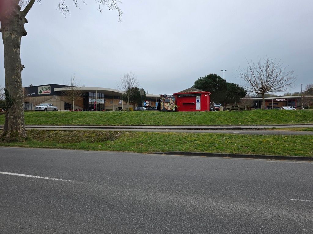 Vente fonds de commerce 4 m² à NERAC