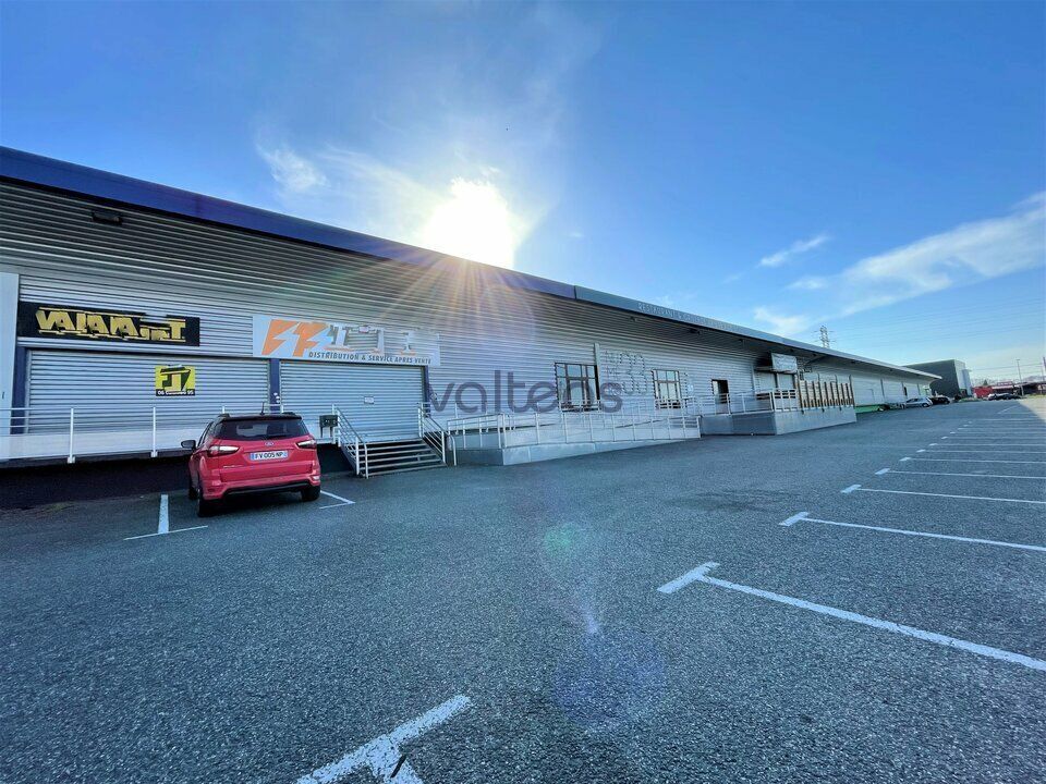 Location local d''activites 380 m² non divisibles