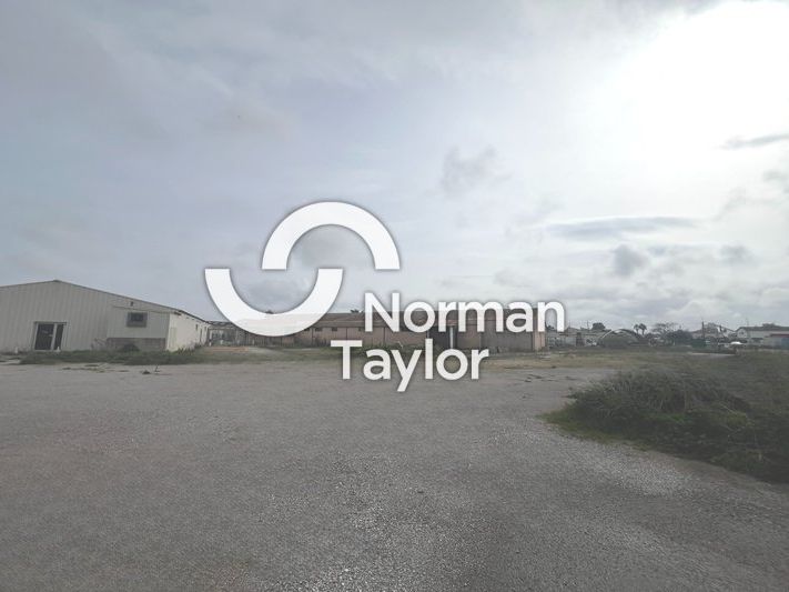 Vente terrain 7826 m² non divisibles