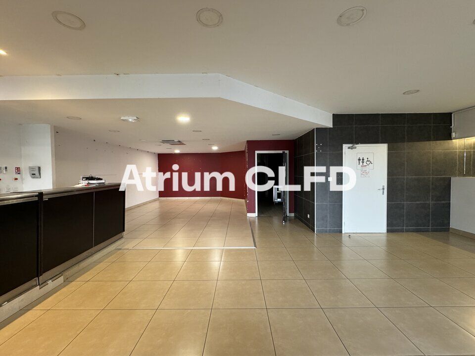 À LOUER - LOCAL COMMERCIAL 230 M² - RETAIL PARK LEMPDES