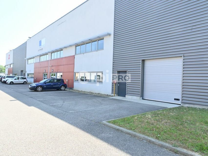 Location bureaux 364 m² non divisibles
