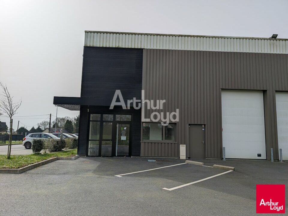 LA MEZIERE - PARK EMERAUDE - LOCAL D'ACTIVITE A LOUER