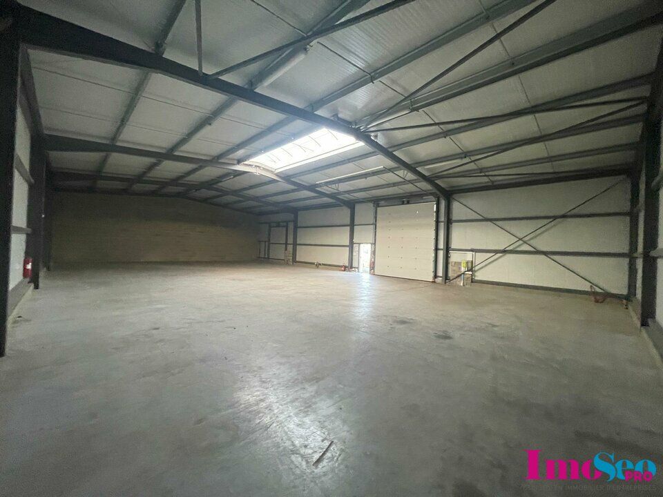 Entrepôt à vendre SAINT-LOUBES