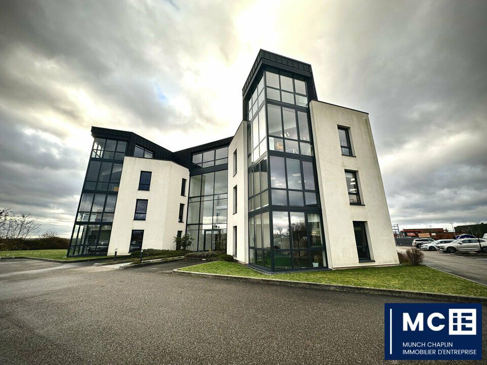 Location bureaux 85.8 m² non divisibles