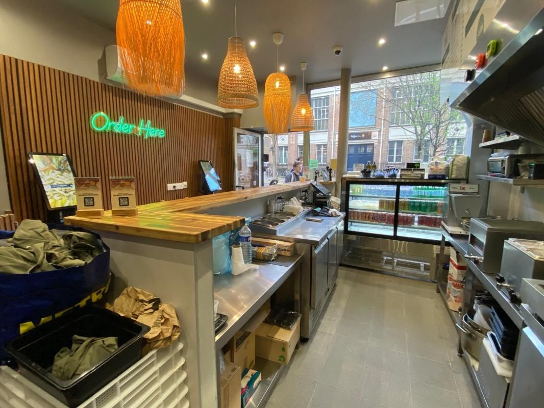 Location local commercial 30 m² non divisibles