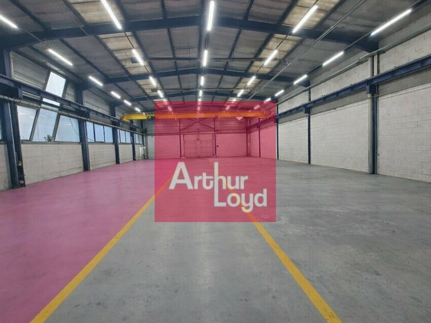 Vente local d''activites 1532 m² non divisibles