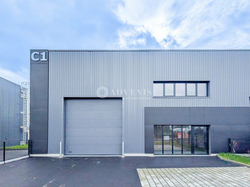 Location local d''activites 188 m² non divisibles