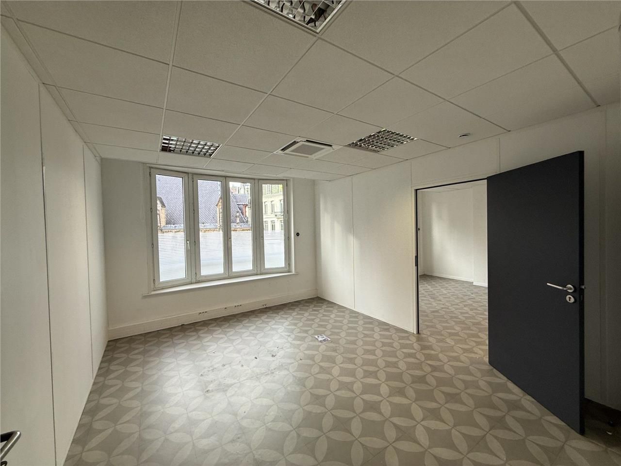Location bureaux 138 m² à Lille