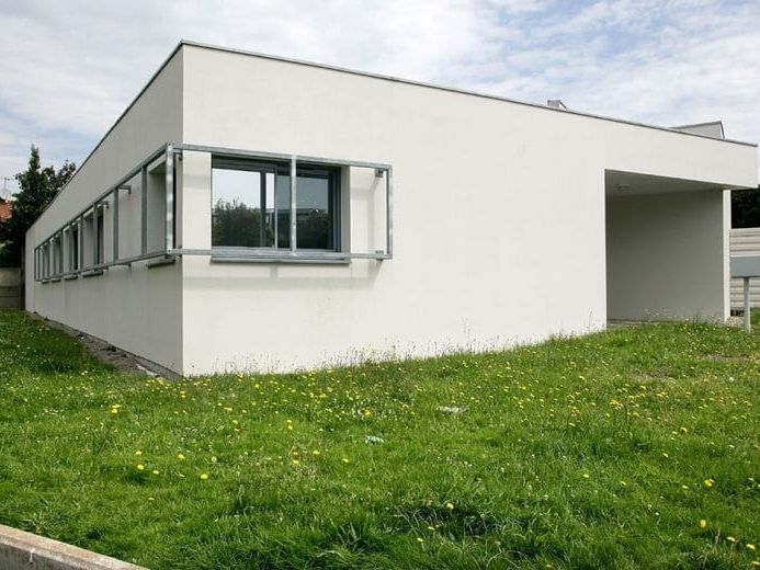 Location entrepôts 137 m² divisibles à partir de 127 m²