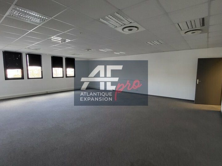 Vente bureaux 179.32 m² non divisibles