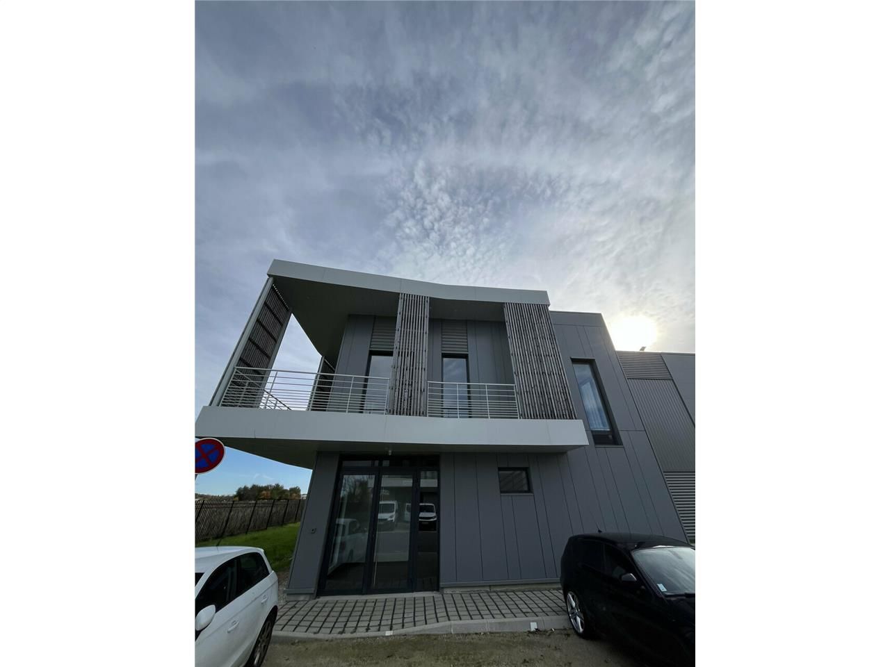Vente local d''activites 784 m² non divisibles
