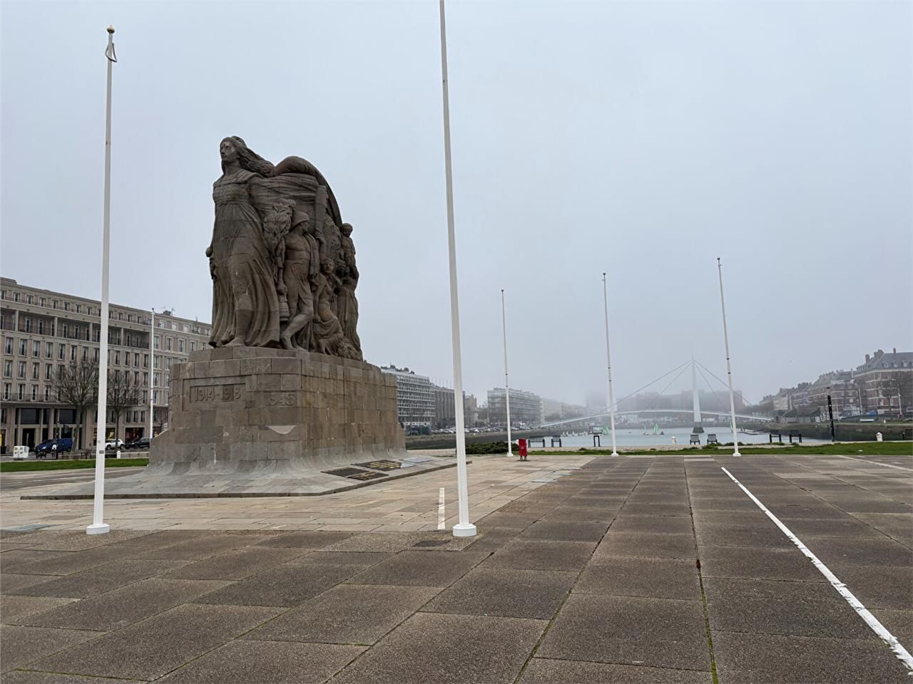 Location local commercial 164.27 m² à LE HAVRE