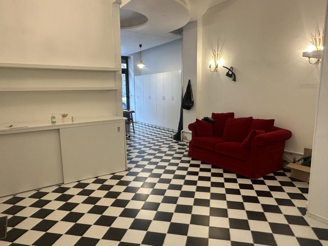 Location bureaux 46 m² non divisibles