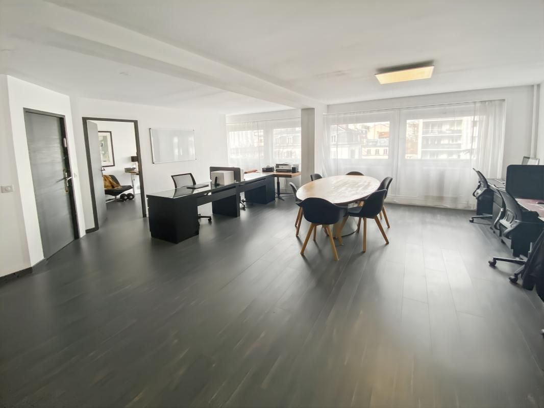 Location bureaux 76 m² non divisibles