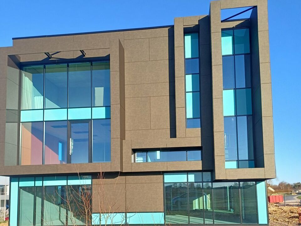 Vente bureaux 337 m² divisibles à partir de 100 m²