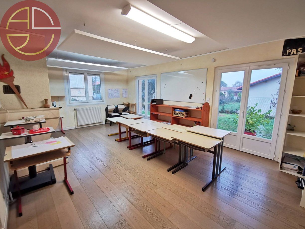 Vente bureaux 196 m² à CASTANET-TOLOSAN