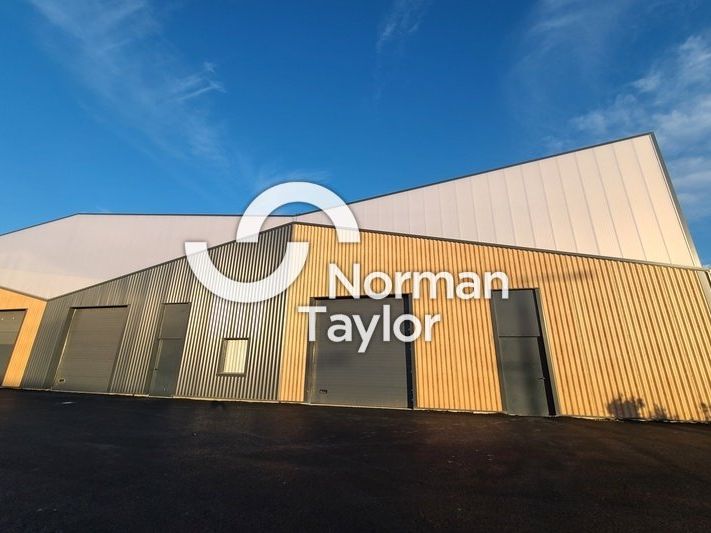 Location local d''activites 265 m² non divisibles