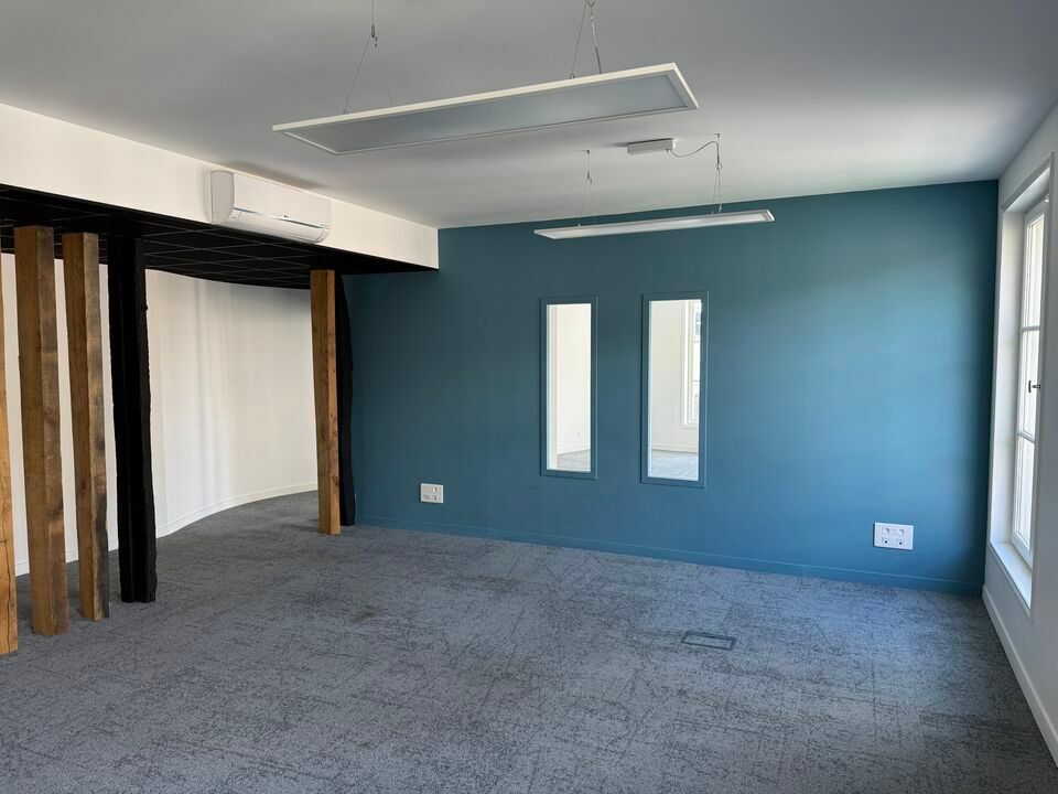 TOURS HYPER CENTRE BUREAUX D'EXCEPTION A LOUER 115 M² 