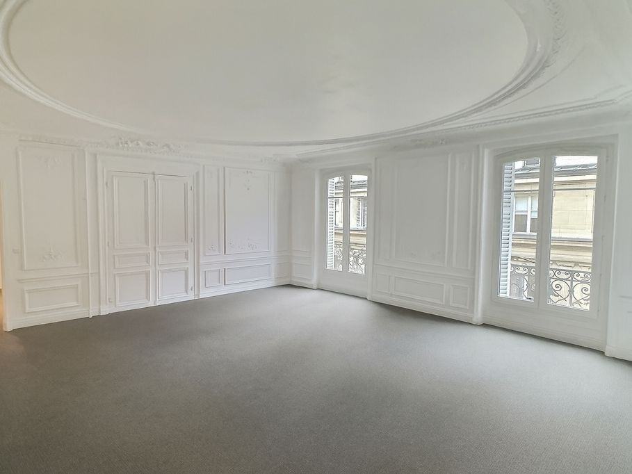 Location bureaux 235 m² non divisibles