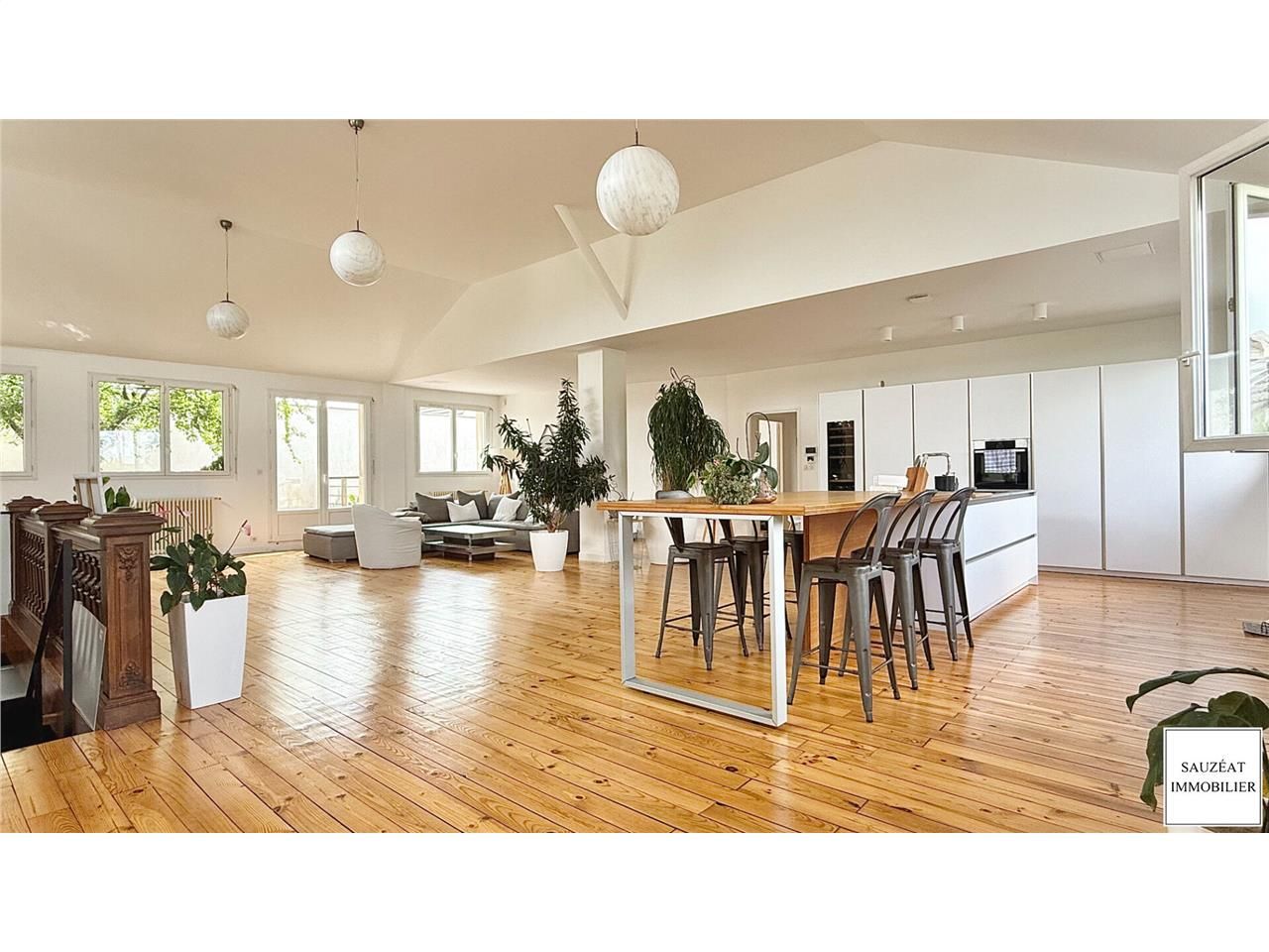 Vente maison/villa 403.00 m² à CHATENAY MALABRY