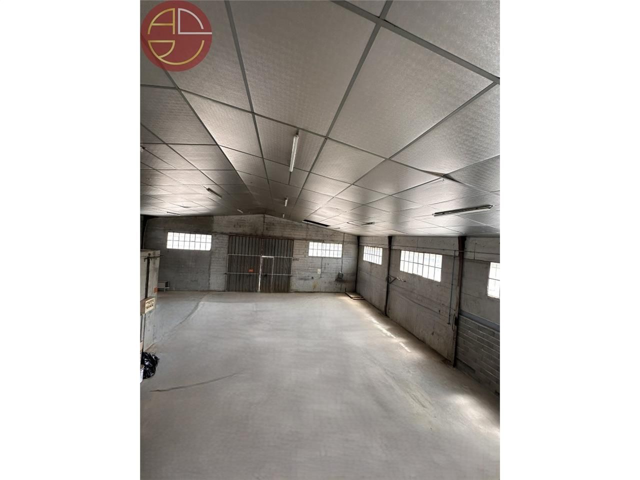 Vente local 650 m² à PORTET-SUR-GARONNE